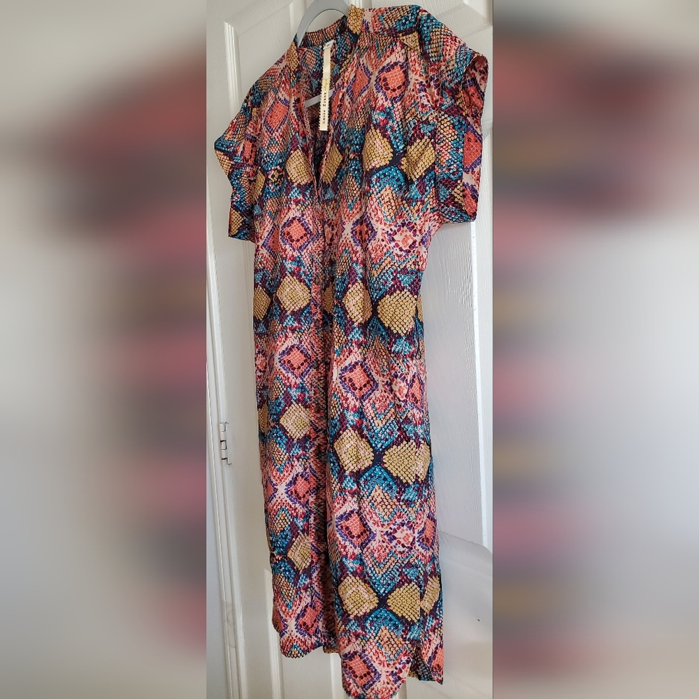 $128 Like new Uncle Frank colorful snake skin print short Button Up Dress. Sz S